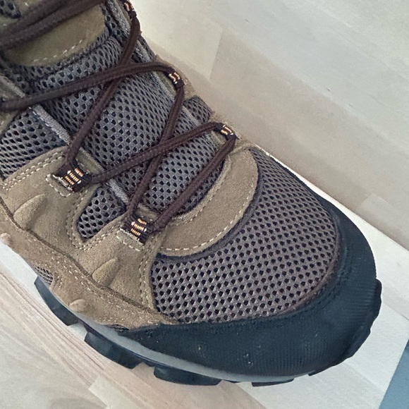 RedHead Brown and Black Outdoor Boots with Ankle Support - Picture 2 of 6